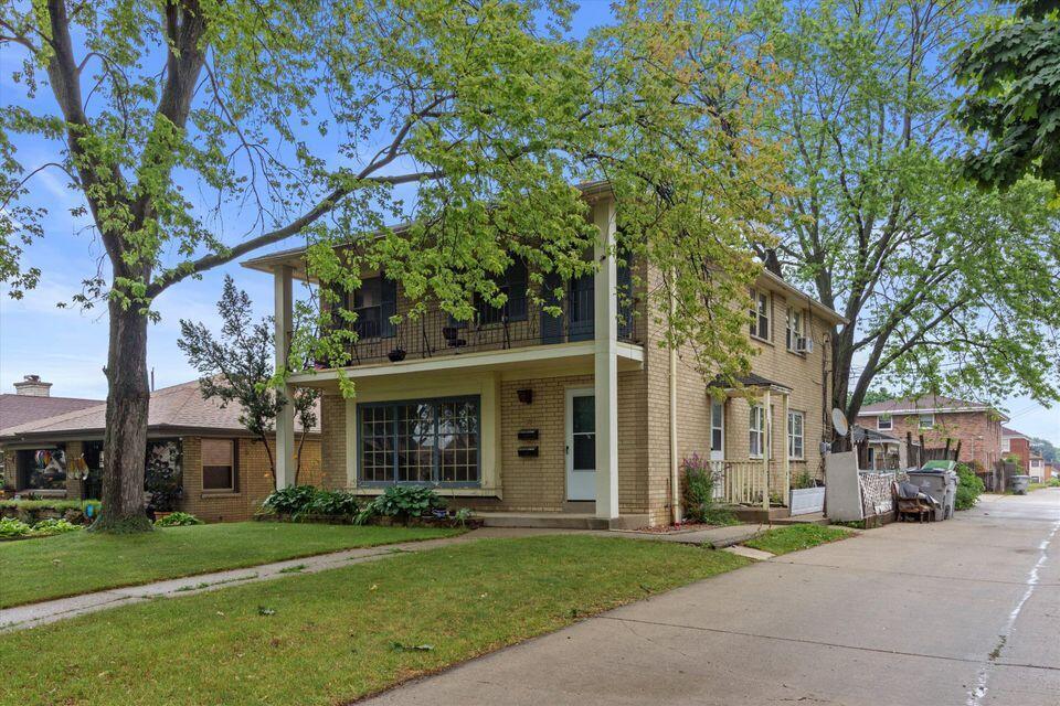 4020 N 88th St #4022, Milwaukee, WI 53222