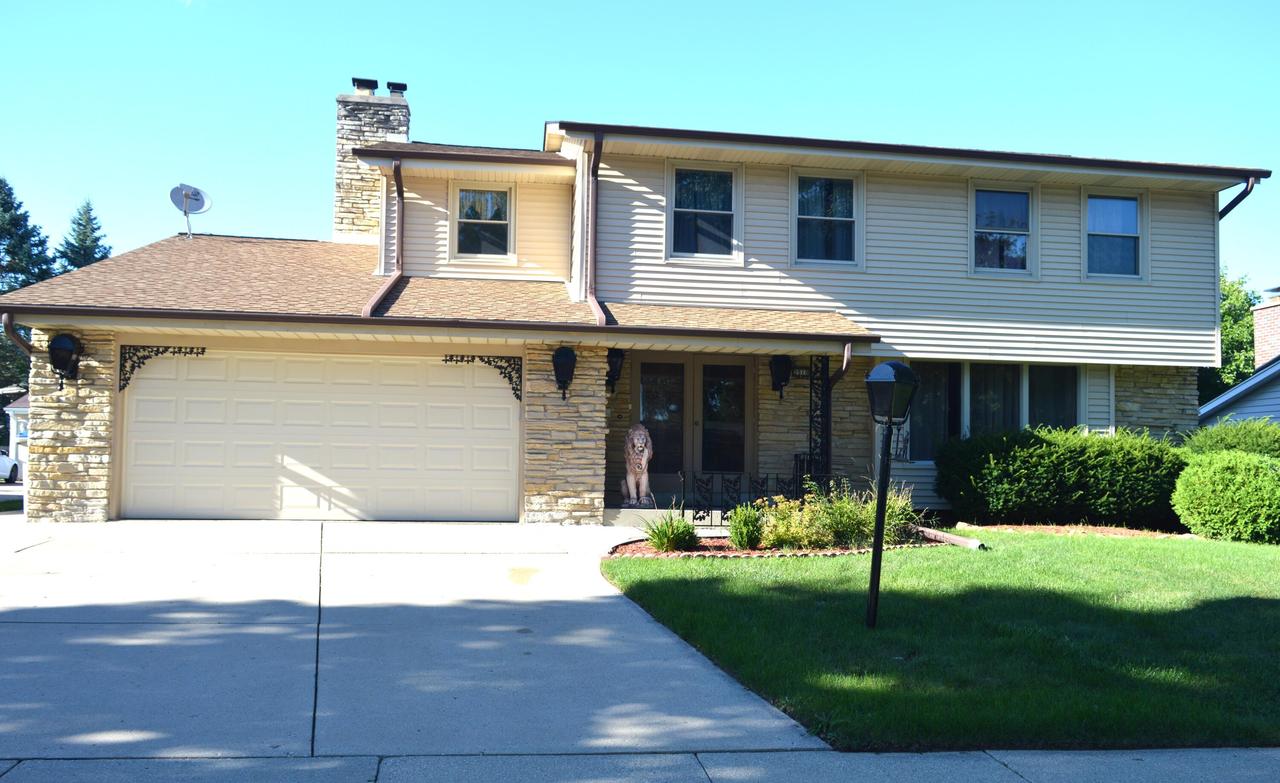 2510 W Abbott Ave, Milwaukee, WI 53221