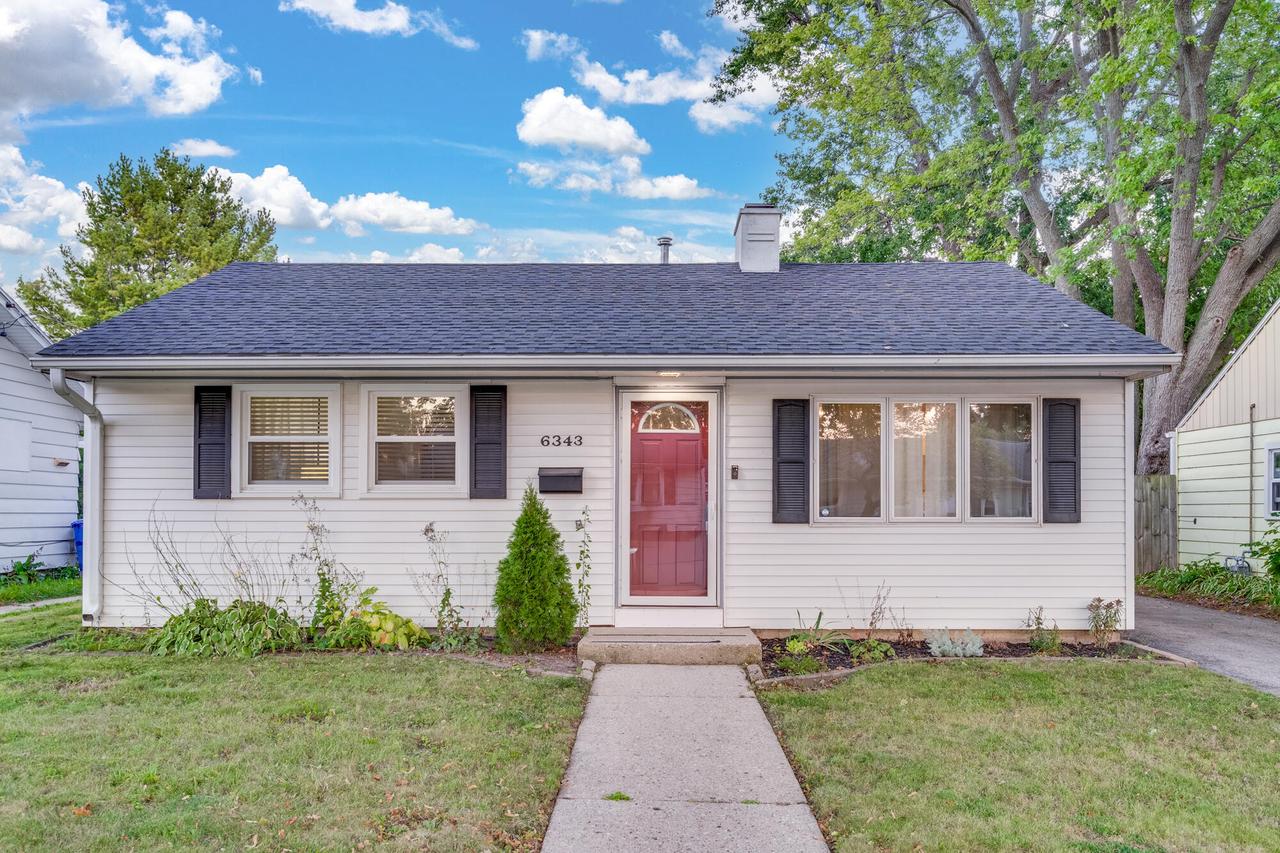6343 49th Ave, Kenosha, WI 53142