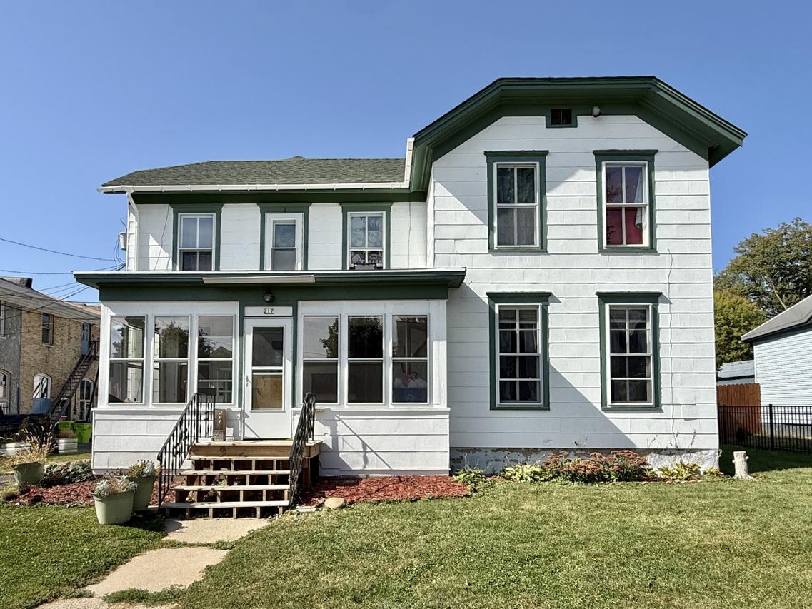 217 Baldwin St, Sharon, WI 53585