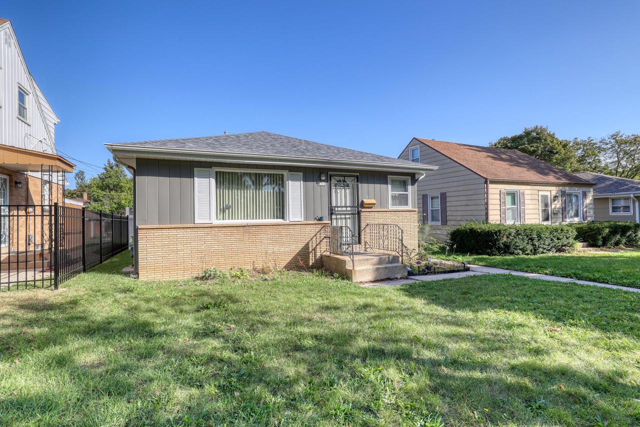 4312 N 89th St, Milwaukee, WI 53222