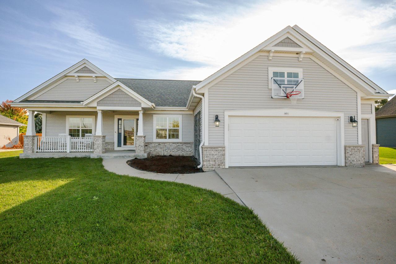401 90th St, Mount Pleasant, WI 53406