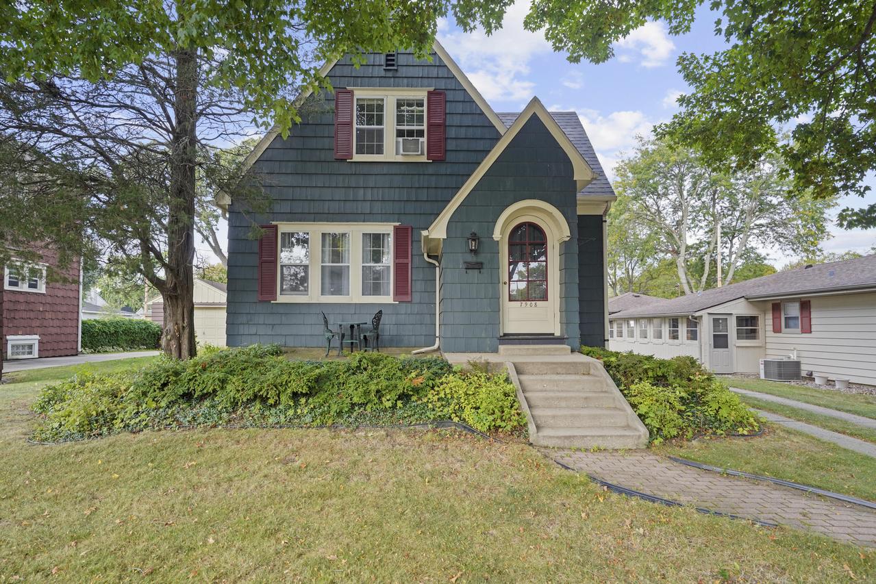 7908 46th Ave, Kenosha, WI 53142