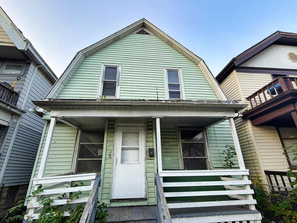 2475 W Keefe Ave #2475A, Milwaukee, WI 53206