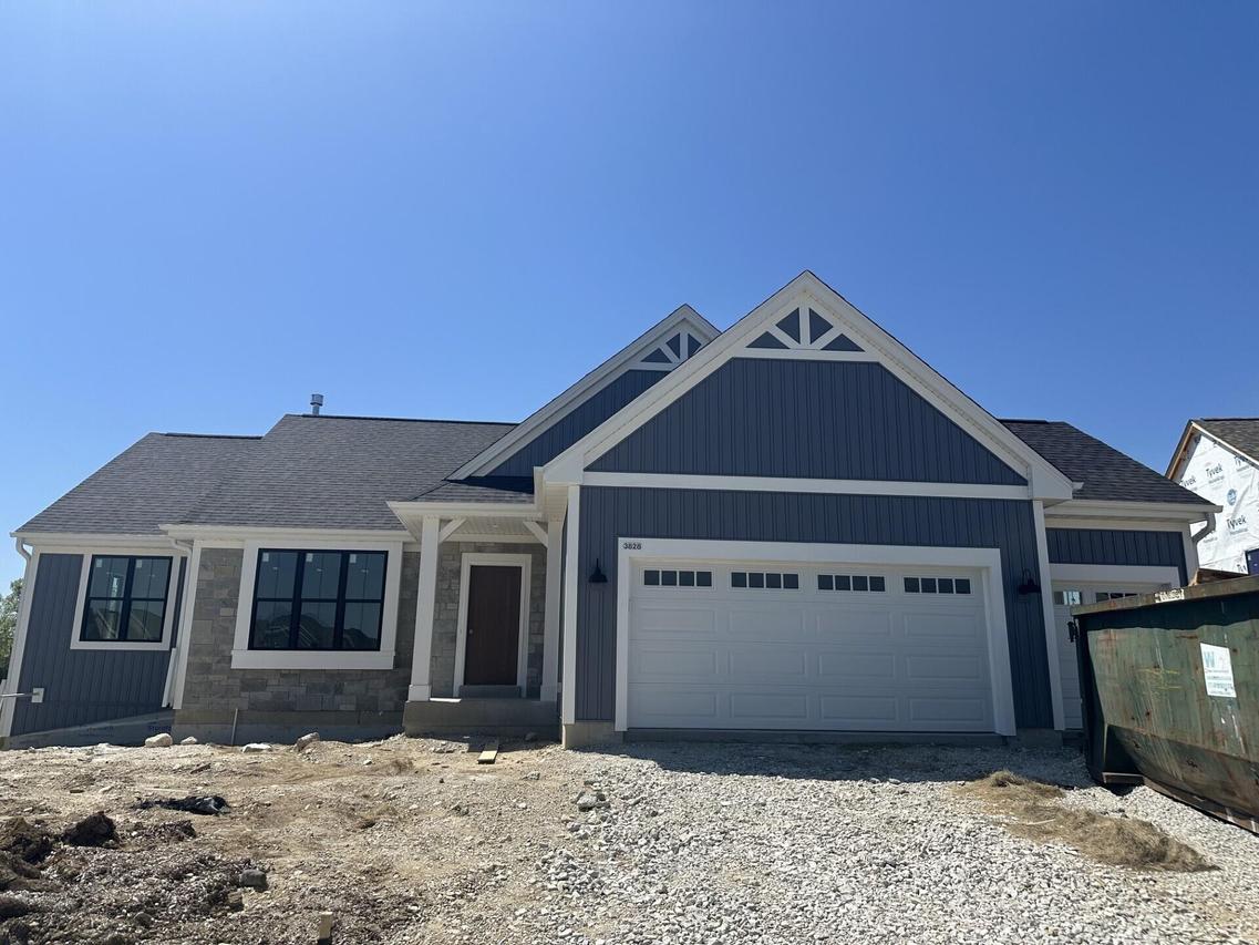 3828 White Oak Way, Waukesha, WI 53188