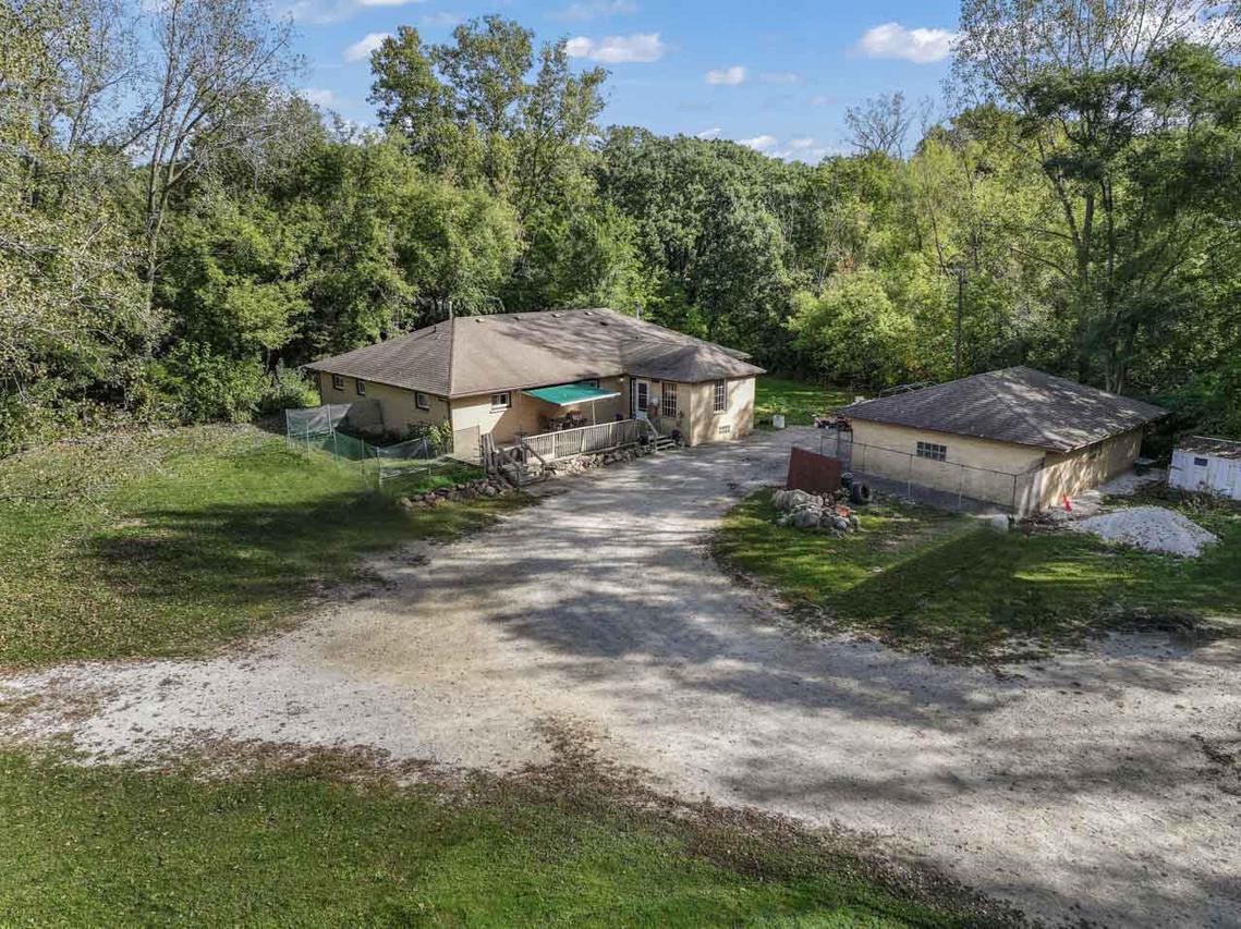 12290 233rd Ave, Salem Lakes, WI 53179