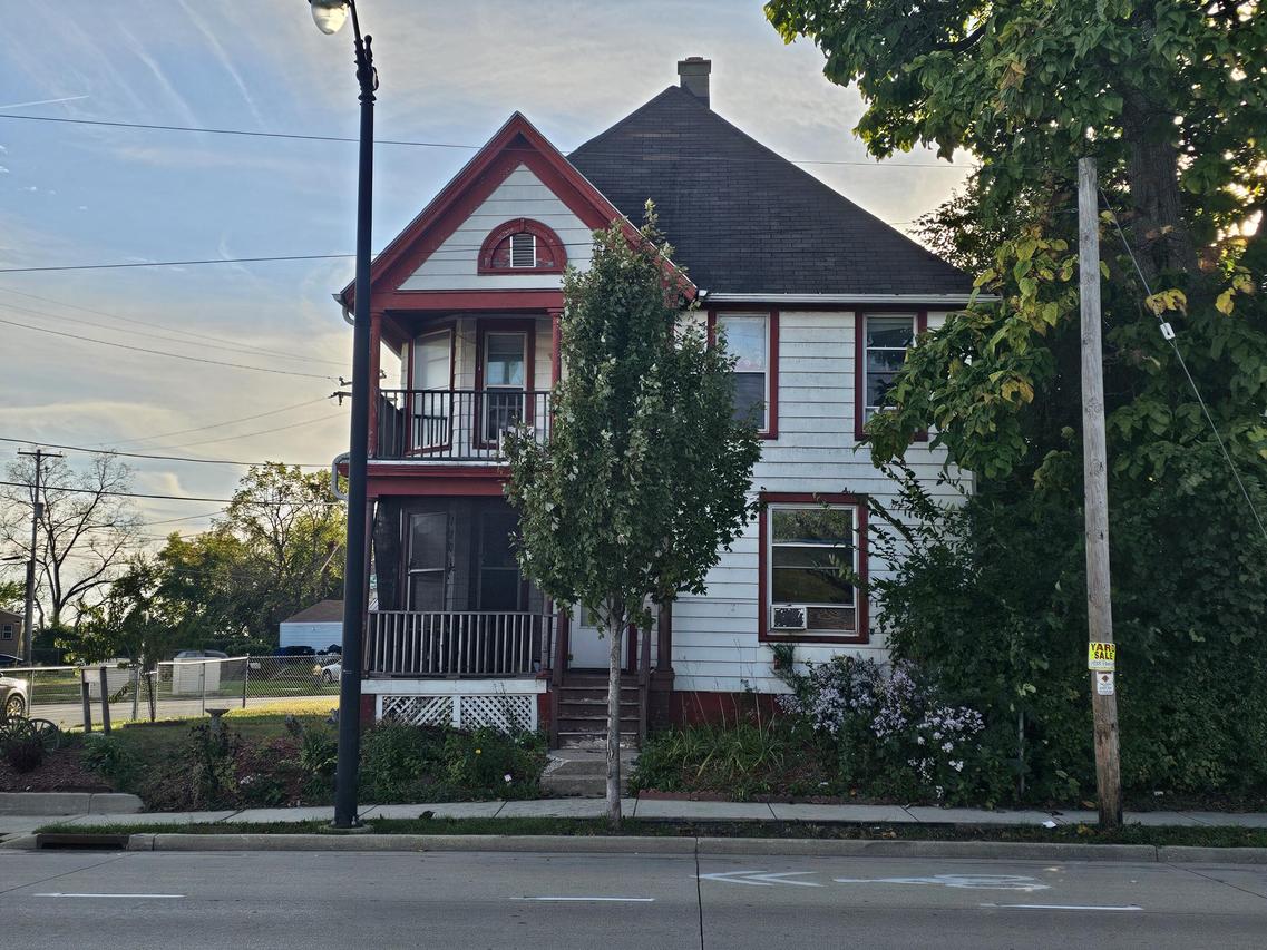 1801 State St, Racine, WI 53404