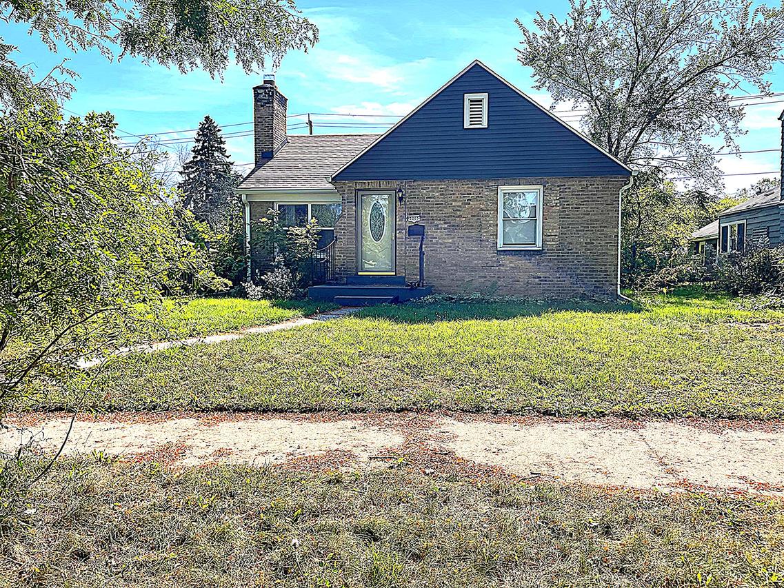 3205 W Thurston St, Milwaukee, WI 53209