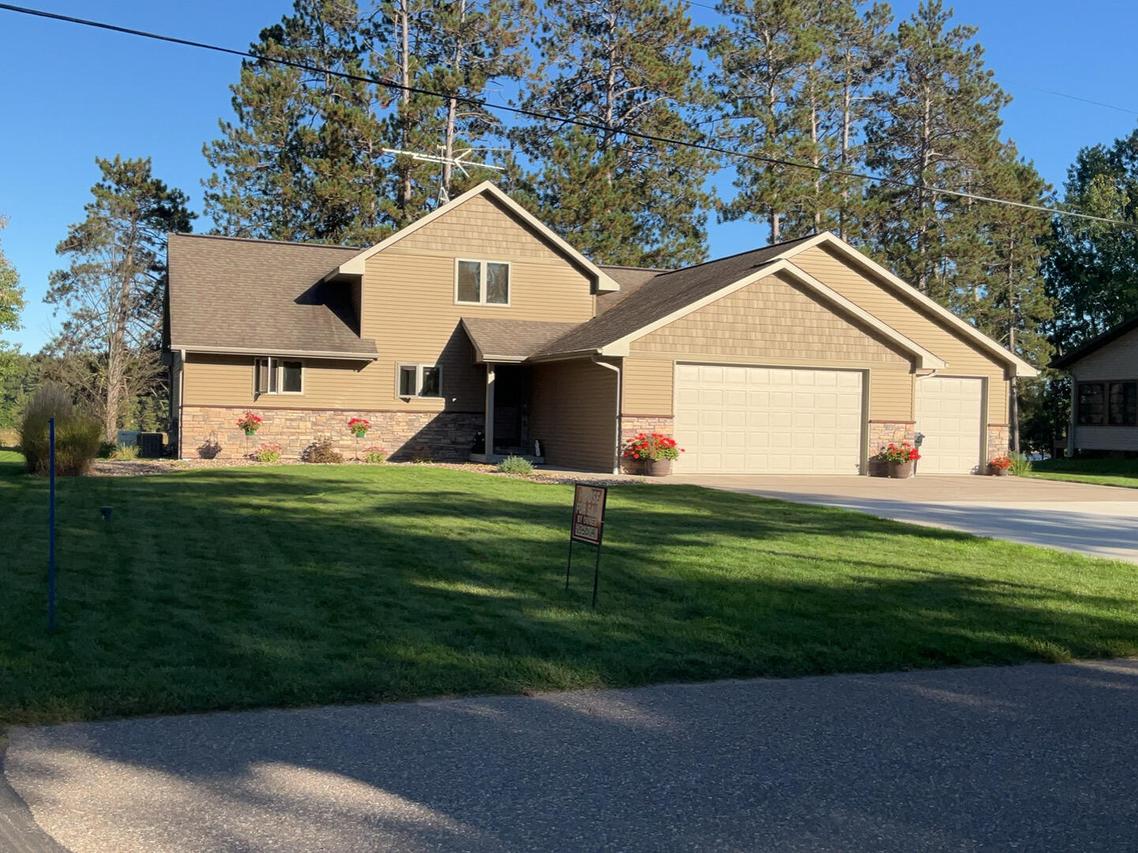 2244 River Rd, Nokomis, WI 54487