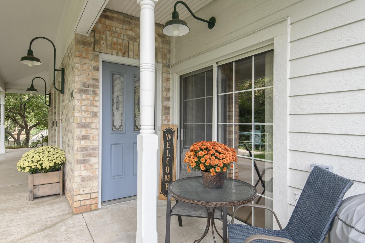 2732 Northview Rd #88, Waukesha, WI 53188