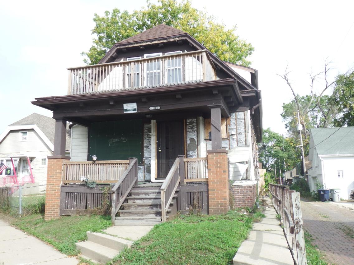 4324 W Lisbon Ave., Milwaukee, WI 53208