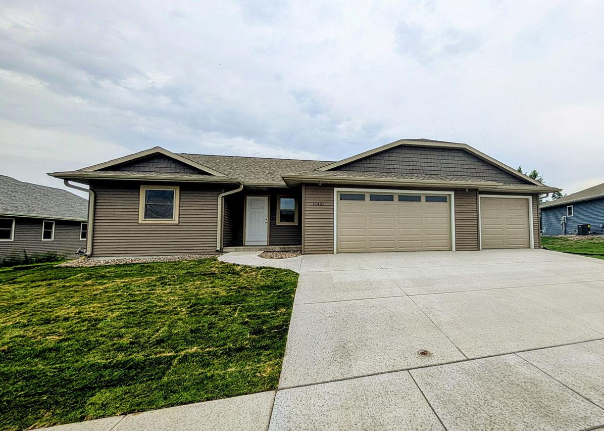 11421 Monteville Ct, Trempealeau, WI 54661