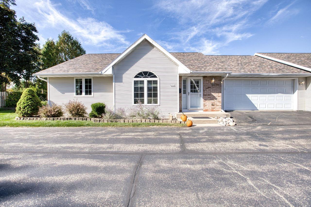 1779 W 5th Ave, Oshkosh, WI 54902