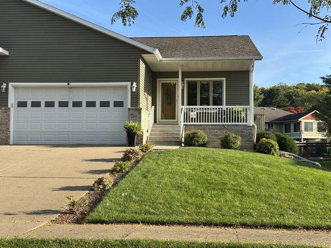 3727 E Emerald Dr, Onalaska, WI 54650