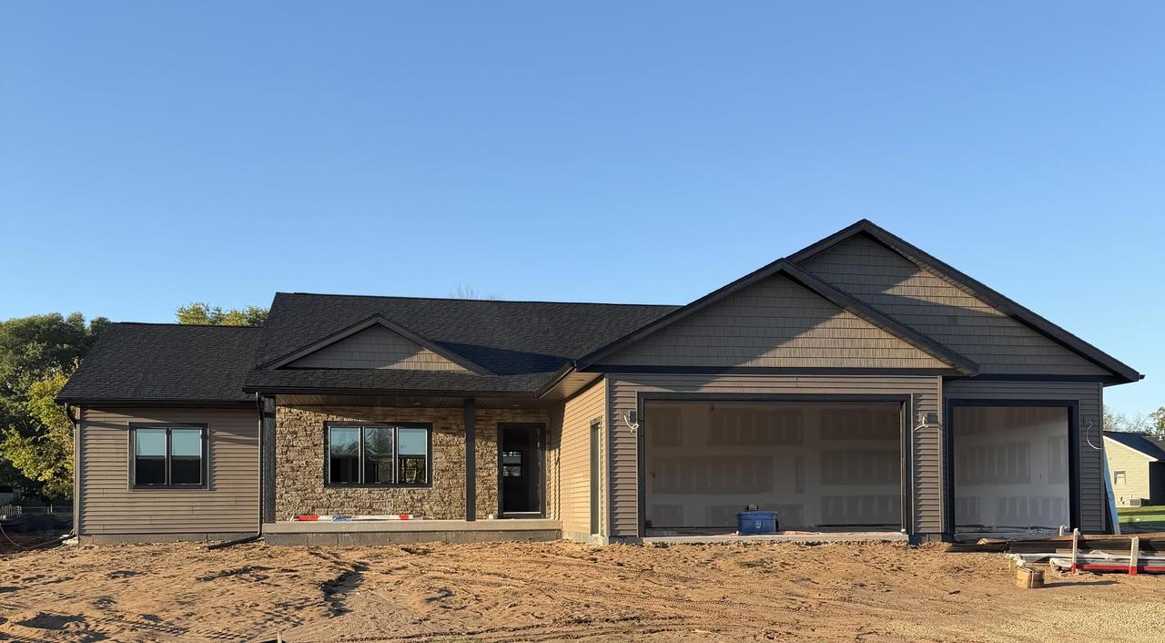 N7350 Hidden Prairie, Holland, WI 54636