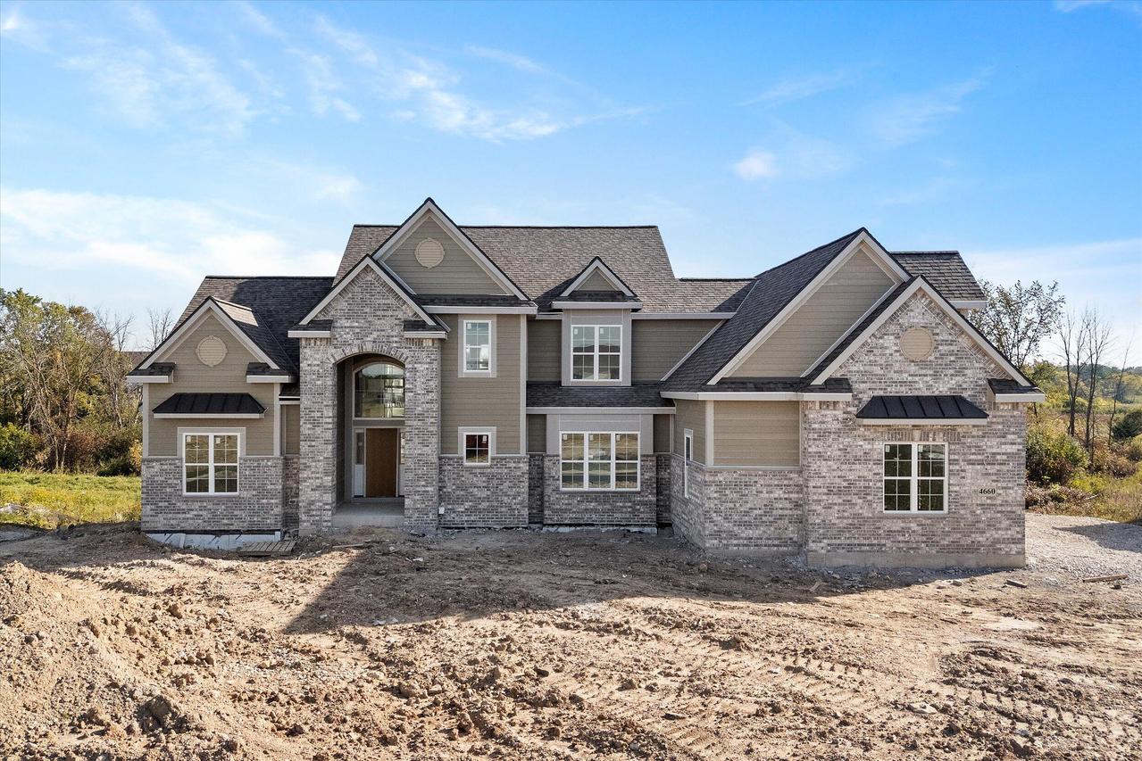 4660 Fenley Way, Brookfield, WI 53045