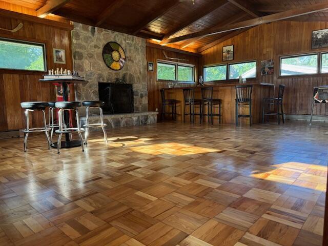 950 N Barker Rd, Brookfield, WI 53045