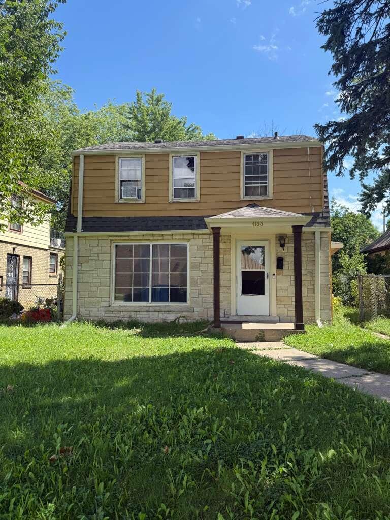 4166 N 17th St, Milwaukee, WI 53209