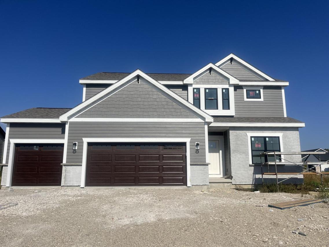 N66W25688 Big Sky Dr, Sussex, WI 53089