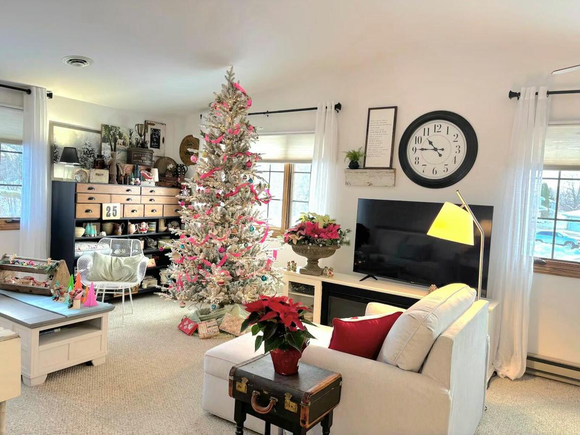 5810 Ring Neck Ter. #204, Mount Pleasant, WI 53406