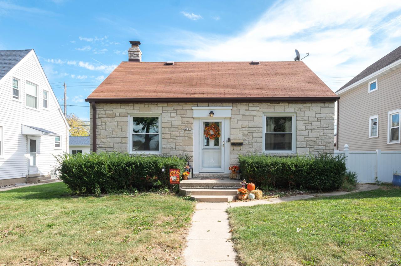4012 S 1st St, Milwaukee, WI 53207