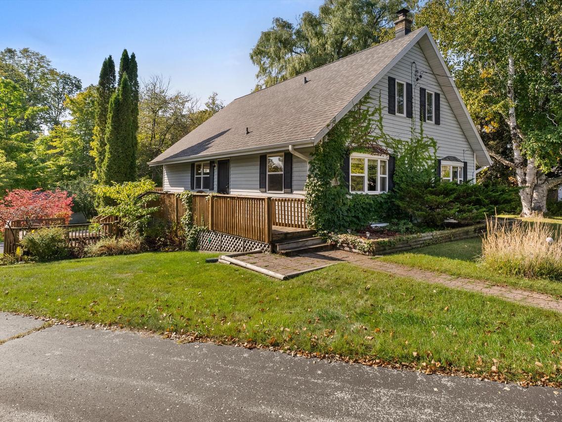 5933 Garden Grove, Wilson, WI 53081