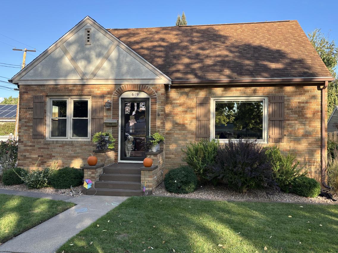 619 S 19th St, La Crosse, WI 54601