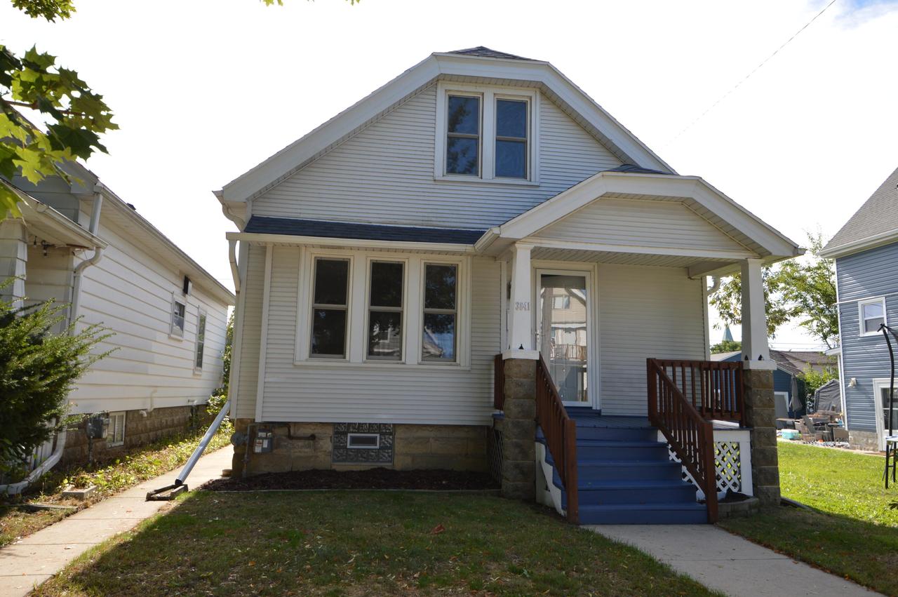 3841 E Edgerton Ave, Cudahy, WI 53110