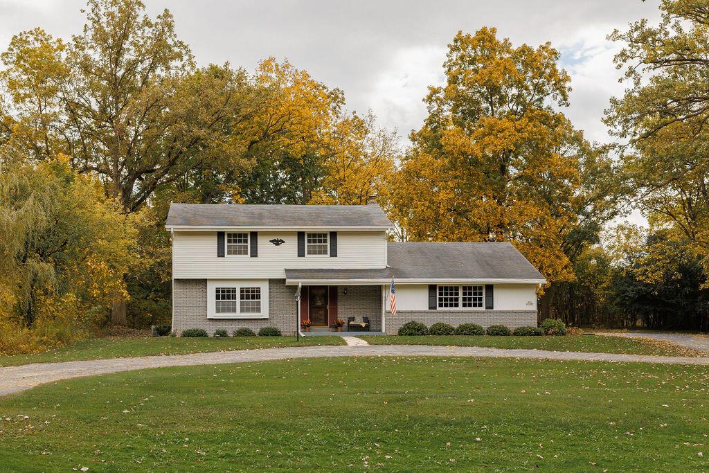 N92W25487 Blue Heron Dr, Lisbon, WI 53089