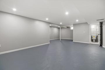 2600 W High St, Racine, WI 53404