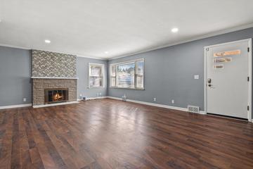 2600 W High St, Racine, WI 53404
