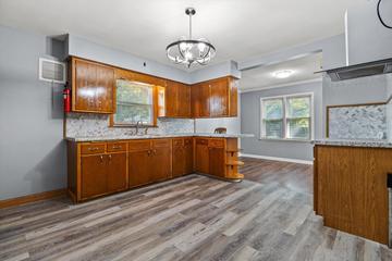 2600 W High St, Racine, WI 53404