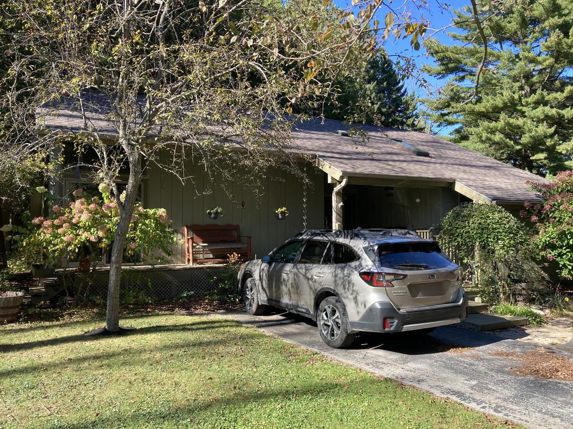 W1448 De Witt Rd, Holland, WI 53070