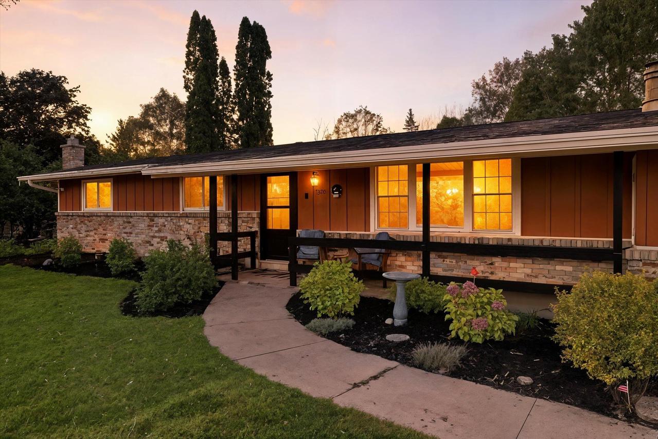 7360 Rustic Rd, West Bend, WI 53090