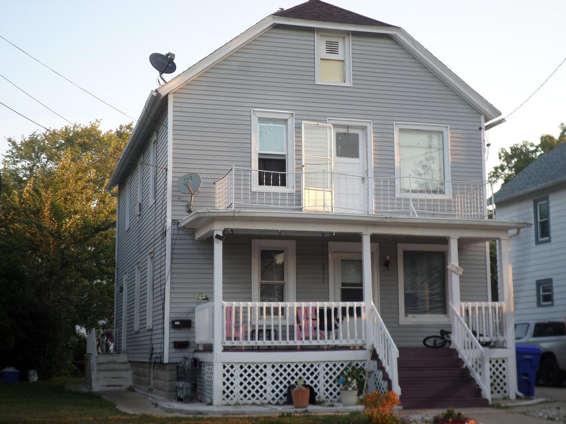 1828 45th St, Kenosha, WI 53140