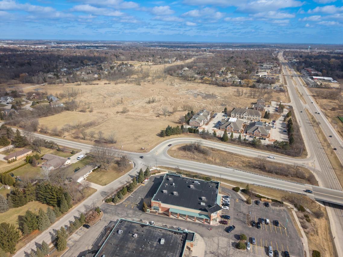 Lt0 Pilgrim Rd, Brookfield, WI 53005