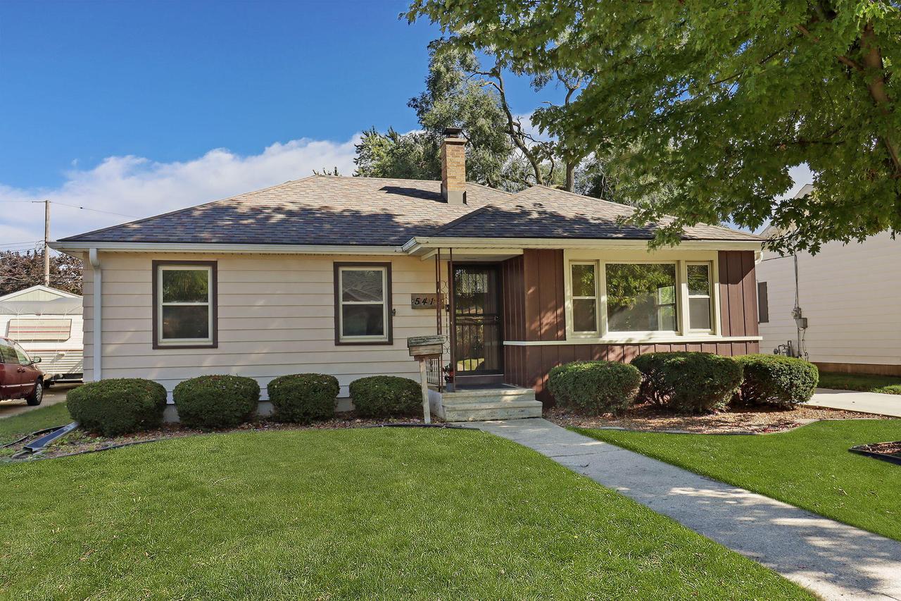 5419 38th Ave, Kenosha, WI 53144