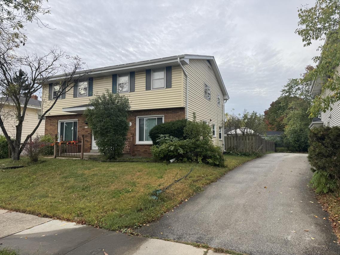 10753 W Appleton Ave #10755, Milwaukee, WI 53225