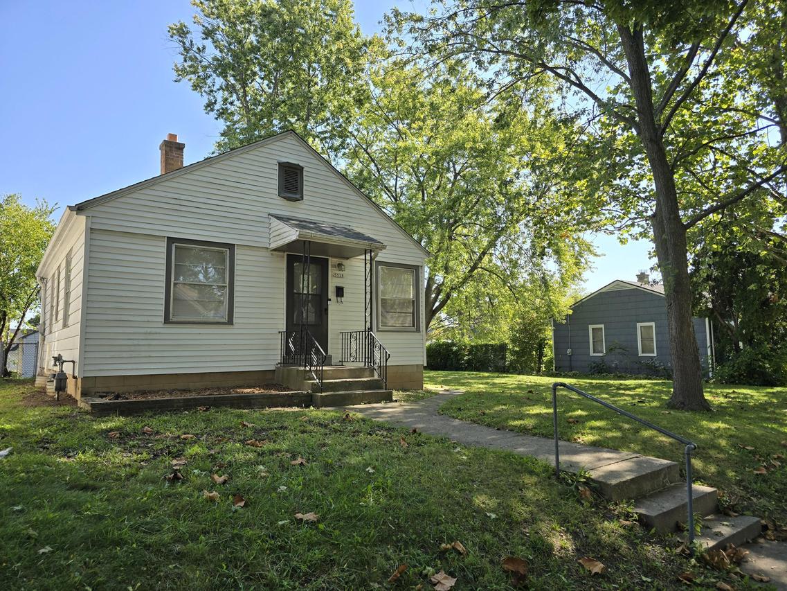 5528 N 32nd St, Milwaukee, WI 53209