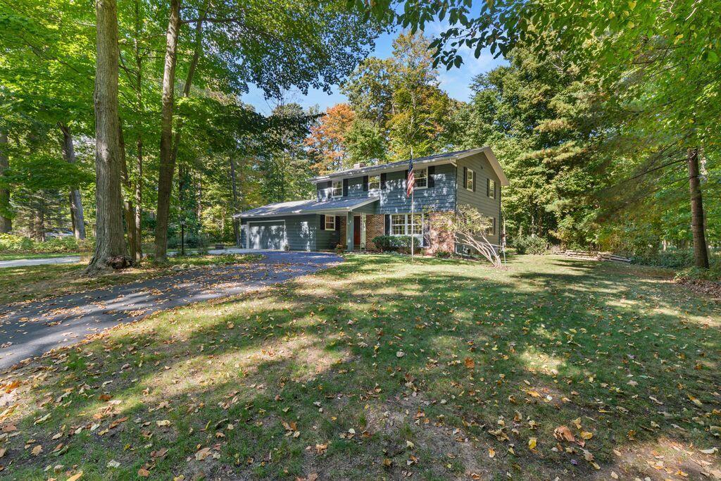 1132 Tasswood Dr, Wilson, WI 53081