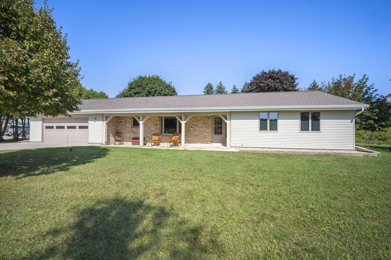 1918 County Highway H -, Farmington, WI 53040