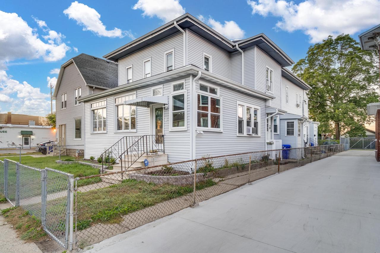 1200 58th St, Kenosha, WI 53140