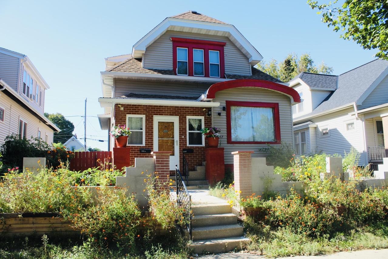 3157 S 10th St #3157A, Milwaukee, WI 53215