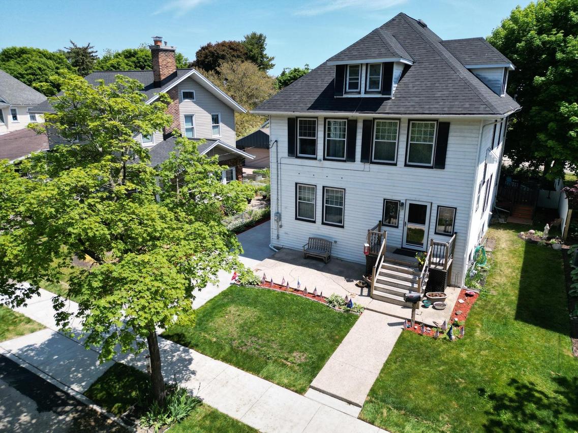 6223 5th Ave, Kenosha, WI 53143