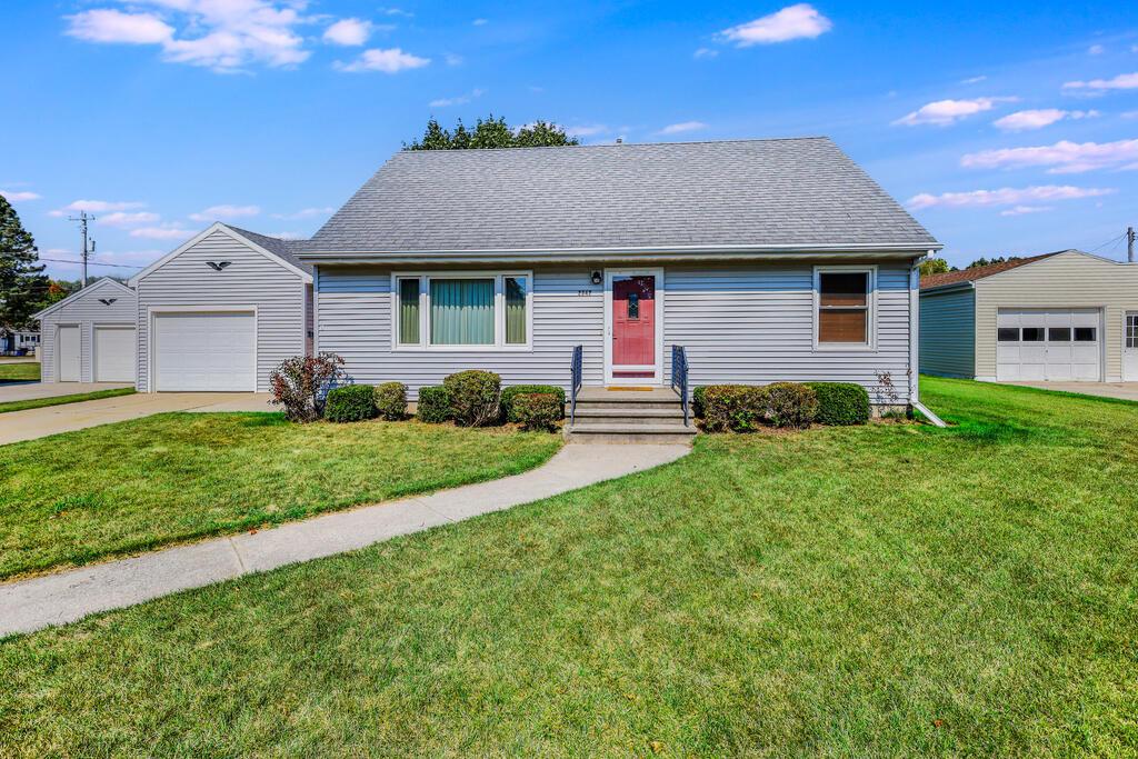 2342 37th St, Two Rivers, WI 54241