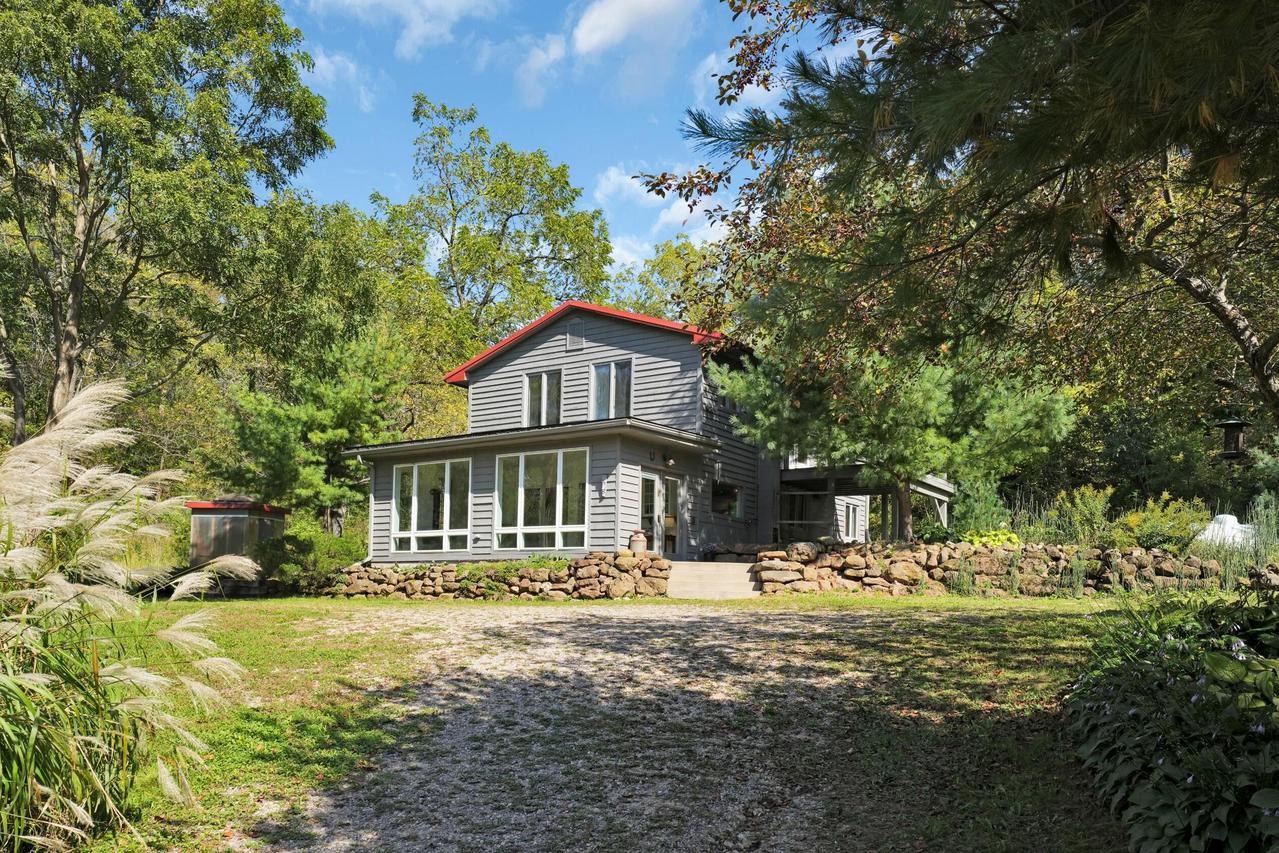 3750 N Bleskestad Rd, Lindina, WI 53929