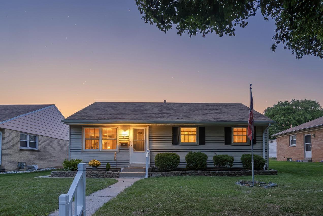 2553 S 64th St., Milwaukee, WI 53219