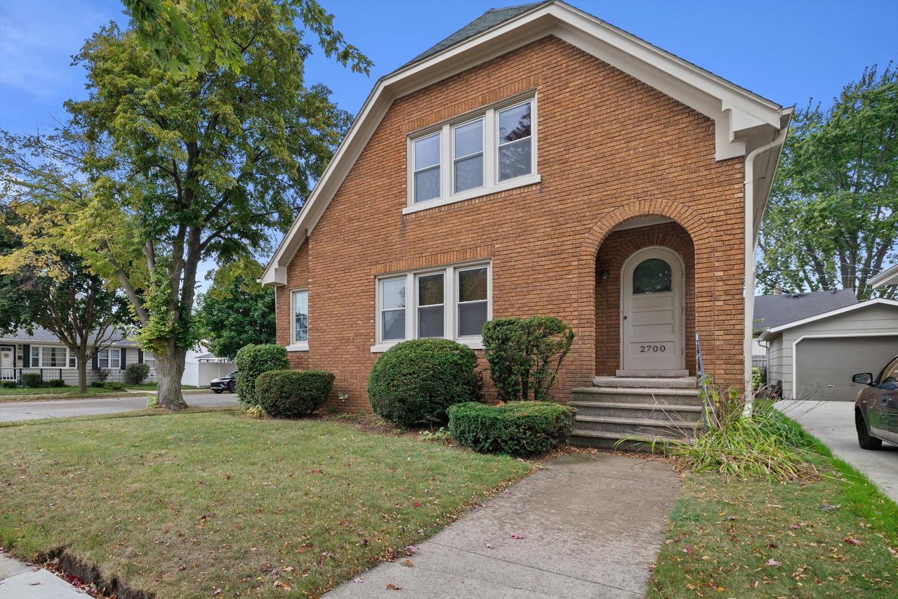 2700 Lasalle St, Racine, WI 53402