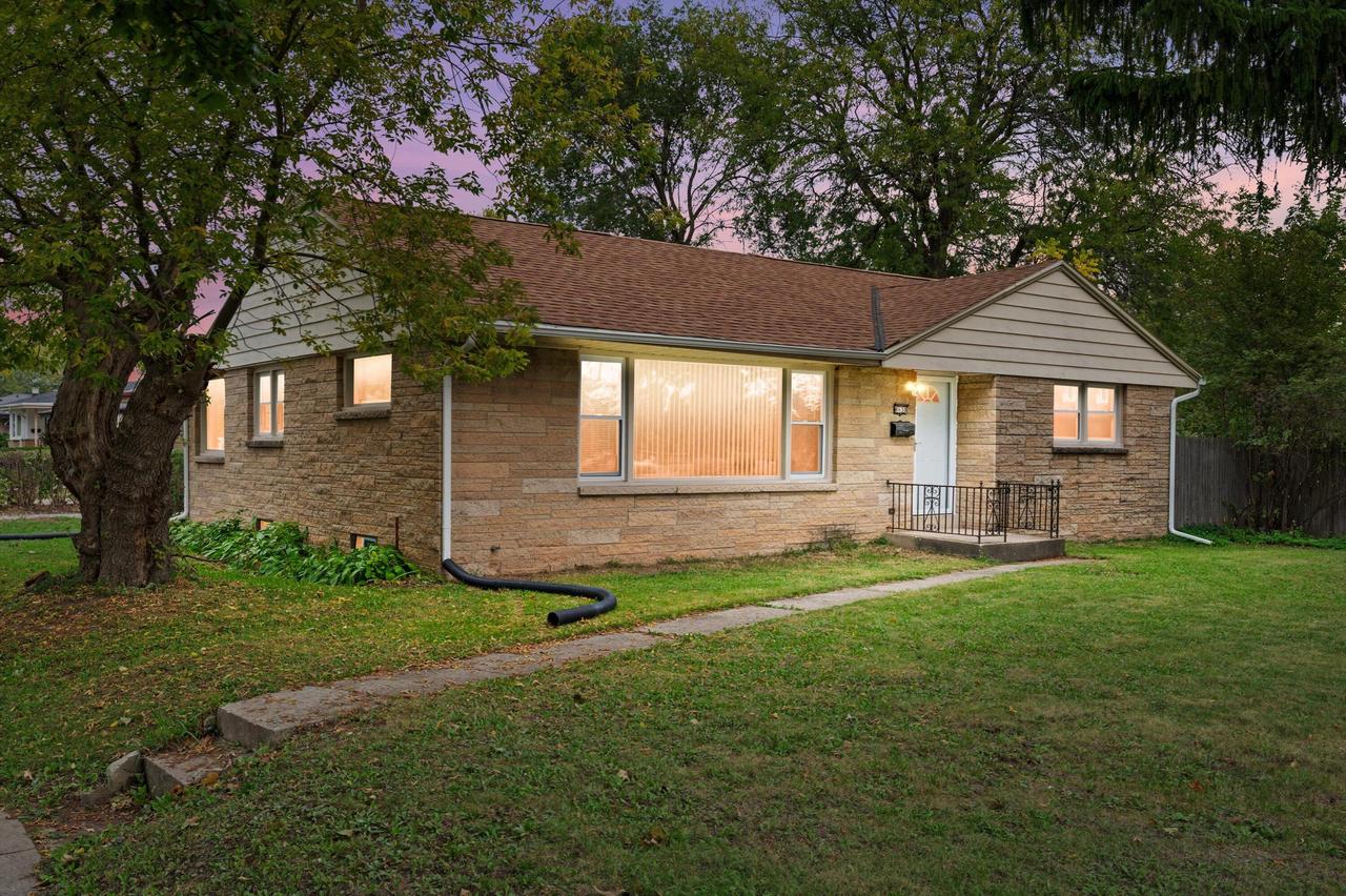 8630 W Silver Spring, Milwaukee, WI 53225