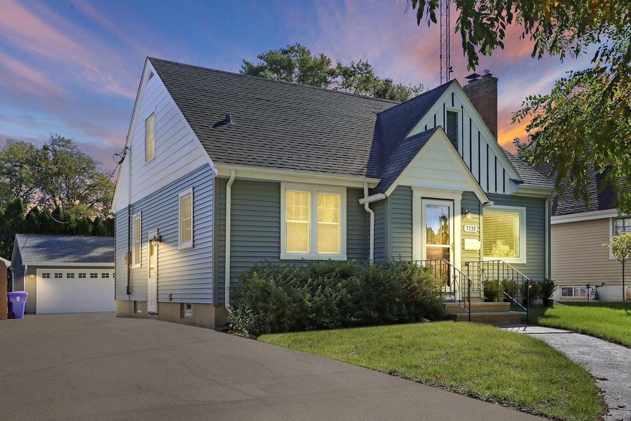 7739 6th Ave, Kenosha, WI 53143